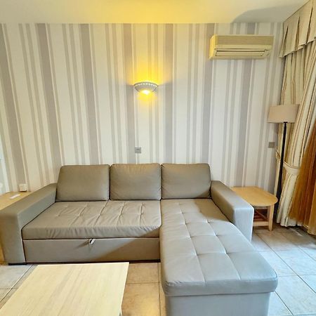797 Holiday Rentals- Precioso Piso Con Vistas Al Jardin En Benalbeach Benalmádena Eksteriør bilde