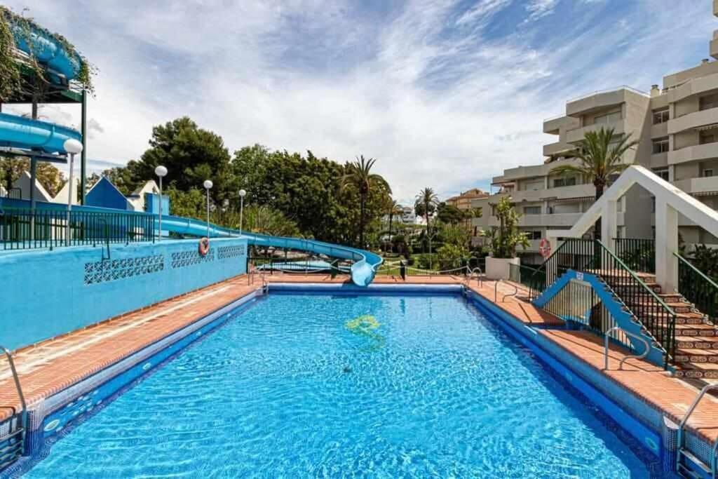 797 Holiday Rentals- Precioso Piso Con Vistas Al Jardin En Benalbeach Benalmádena Eksteriør bilde
