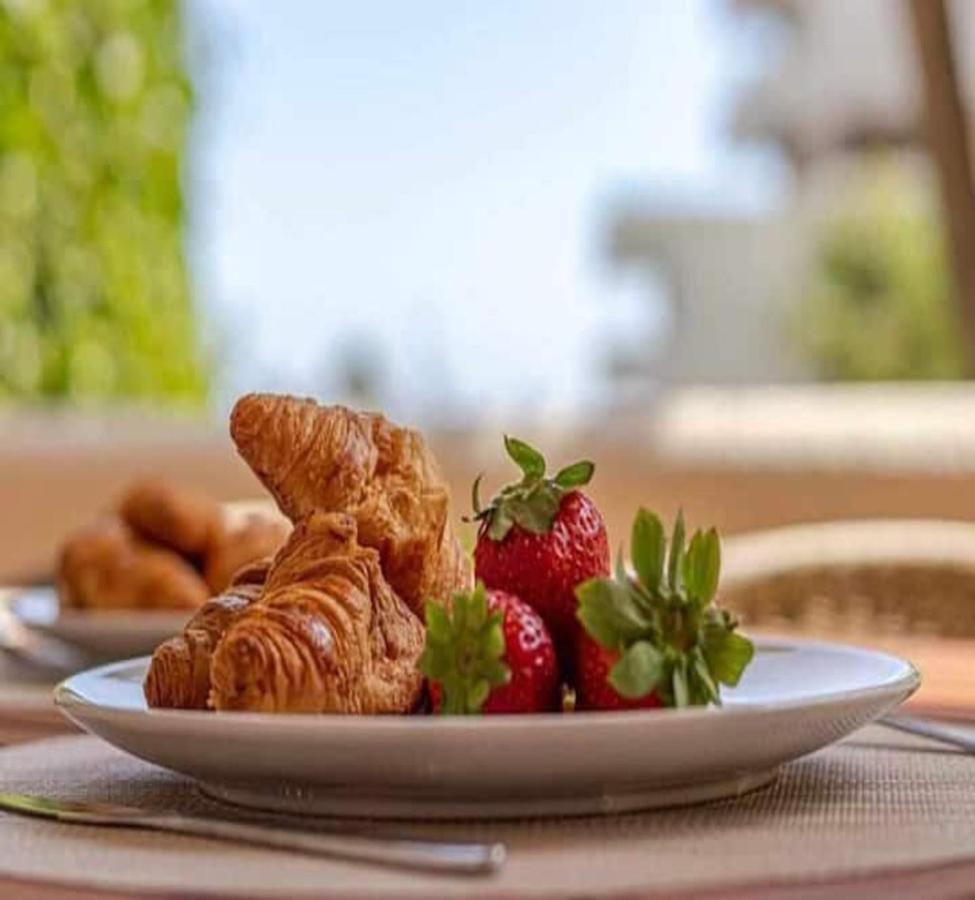 797 Holiday Rentals- Precioso Piso Con Vistas Al Jardin En Benalbeach Benalmádena Eksteriør bilde
