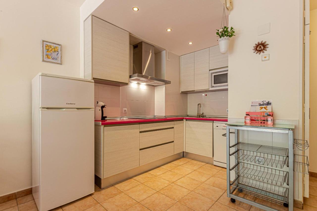 797 Holiday Rentals- Precioso Piso Con Vistas Al Jardin En Benalbeach Benalmádena Eksteriør bilde